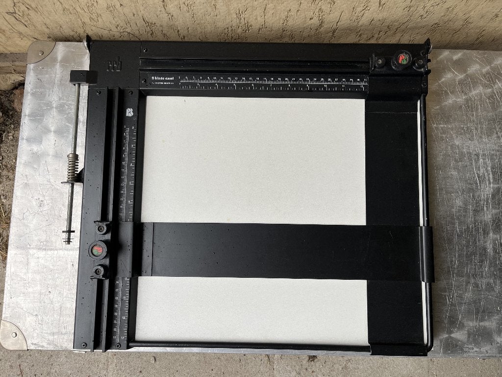 Photon Beard 2-Blade Easel 30x40 cm / 12x16”, Audio, Tv en Foto, Ophalen, Gebruikt, Vergrotingsaccessoire