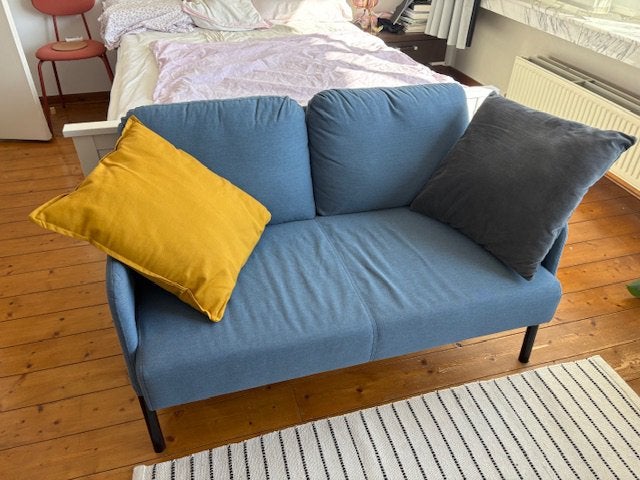 Blauw tweezit zeteltje met kussens Ikea, Ophalen, Zo goed als nieuw, Tweepersoons