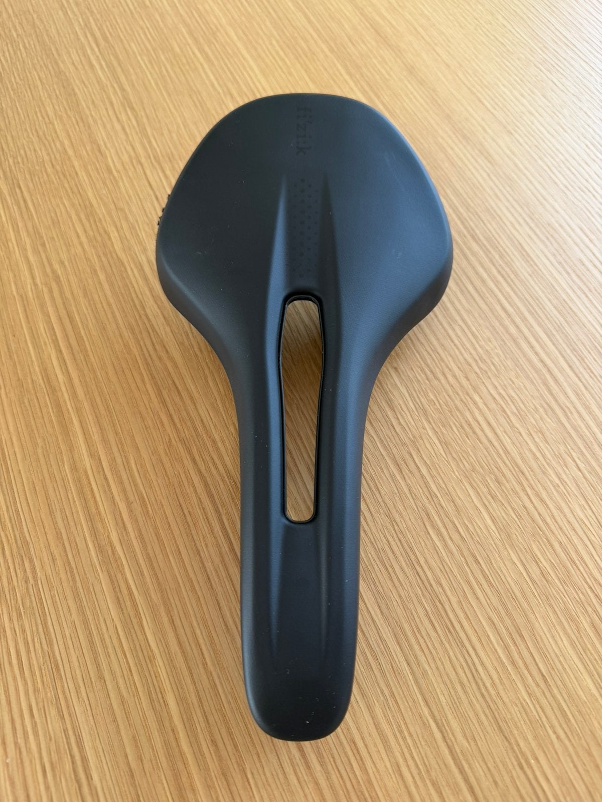 Fizik Antares Vento R1, Enlèvement ou Envoi, Utilisé, Selle