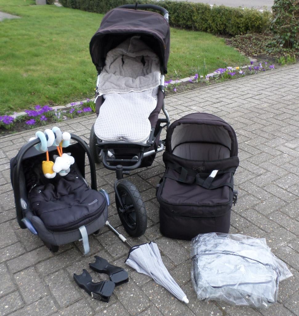 Mountain Buggy " Urban Jungle", Verstelbare duwstang, Zo goed als nieuw, Ophalen, Kinderwagen