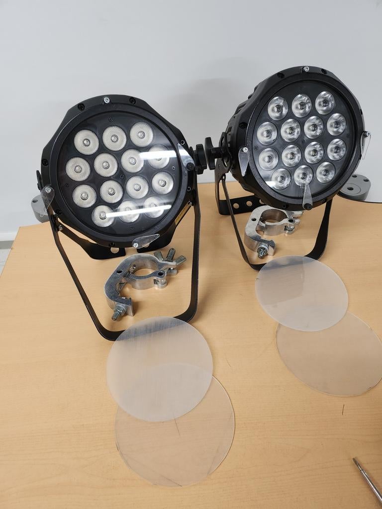 RGB projecteur de scène Briteq mk2, Enlèvement