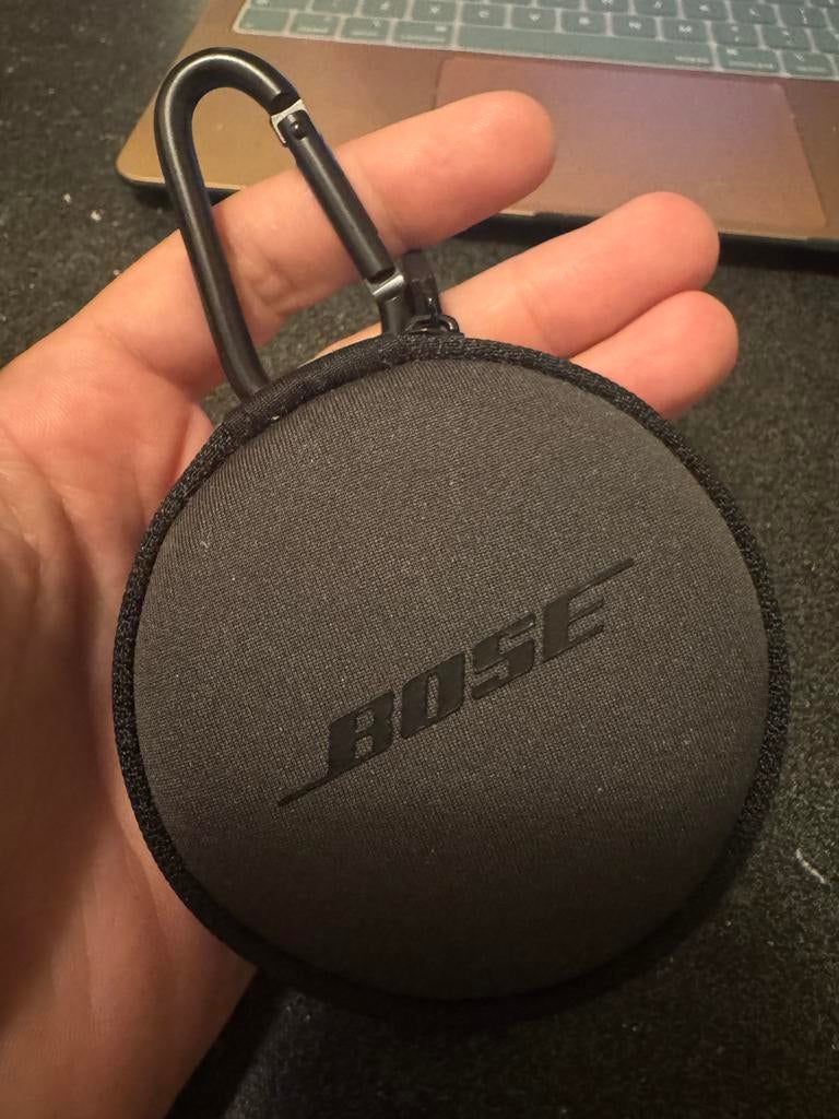 Ecouteur bose sport full black, Enlèvement, Comme neuf