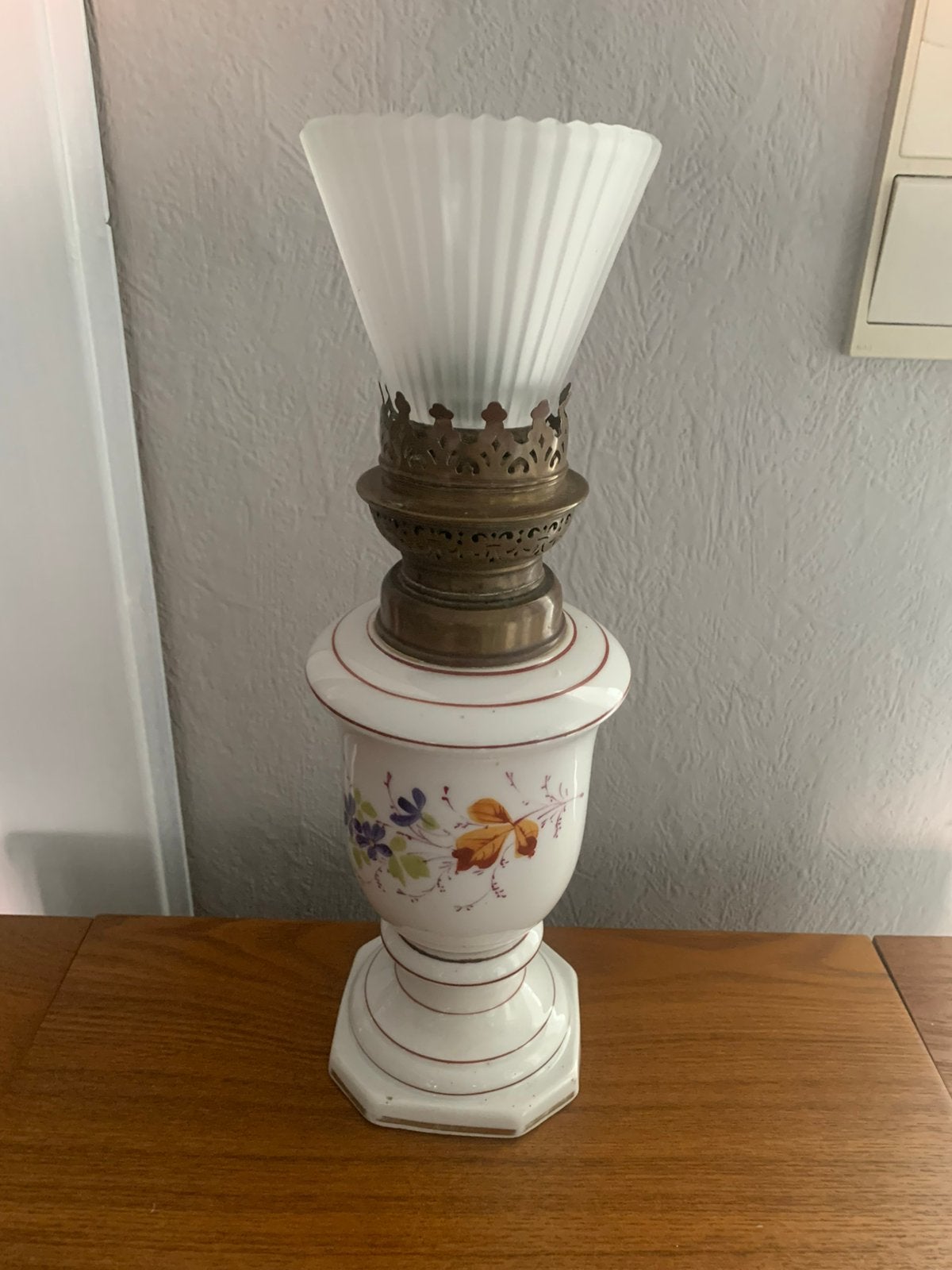 Ancienne lampe en faïence décorative (32 cm), Antiquités & Art, Enlèvement ou Envoi