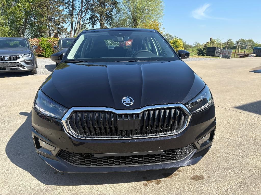 Skoda Fabia 2026 1.0 TSI DSG - Automaat // Nieuw - 20 km, Auto's, Stof, 1200 kg, Zwart, Bedrijf