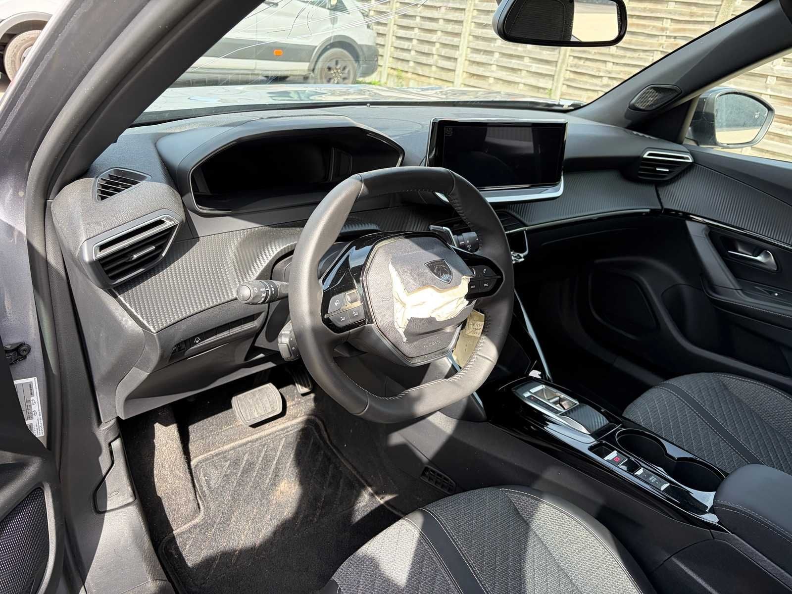 2025 - PEUGEOT - 2008 - 1.2 PURETECH - 12V TURBO HYBRID - Ca, Auto's, Gebruikt, Bedrijf, Hybride Elektrisch/Benzine, SUV of Terreinwagen