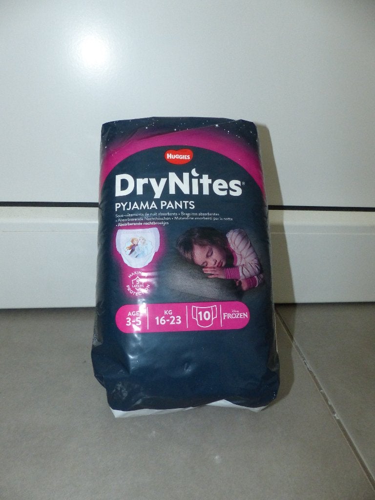 Pakje Dry Nites Frozen - ongeopend, Ophalen of Verzenden, Zo goed als nieuw
