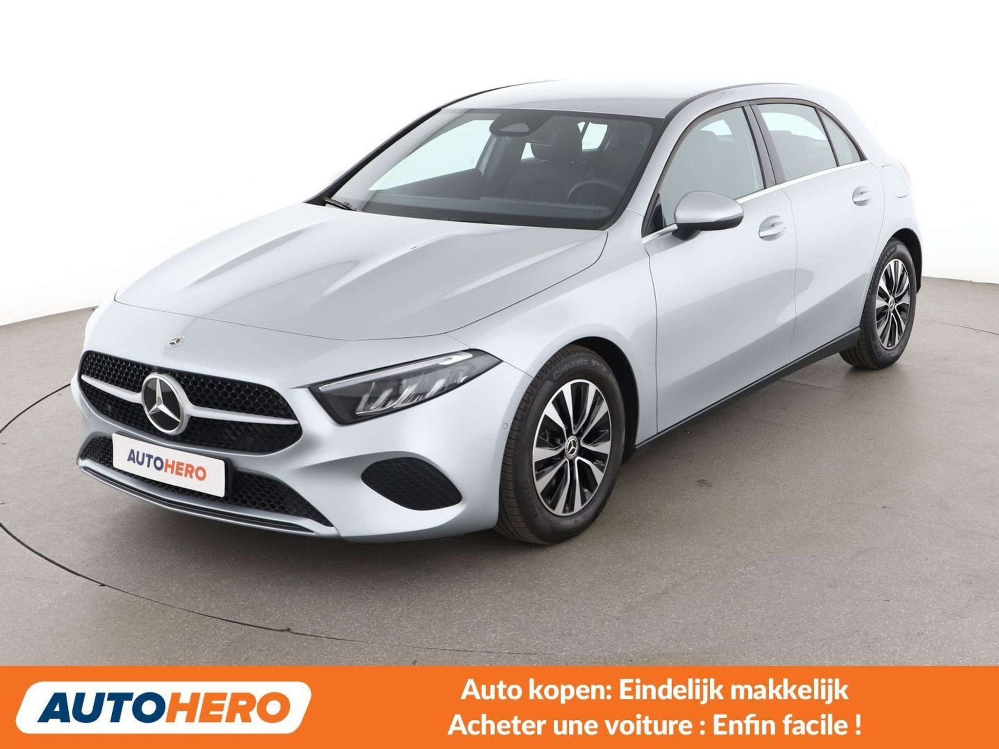 Mercedes-Benz A-Klasse 180 A 180 Mild-Hybrid (bj 2025), Auto's, Gebruikt, Zwart, 136 pk, https://public.car-pass.be/vhr/c267d0b6-bca2-4a25-ac92-7d84a634e853