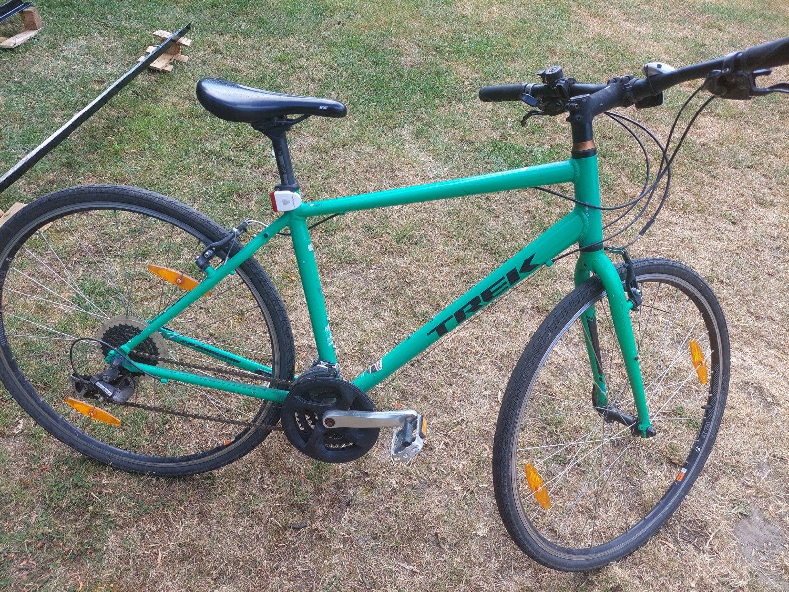FX2 Trek, Ophalen
