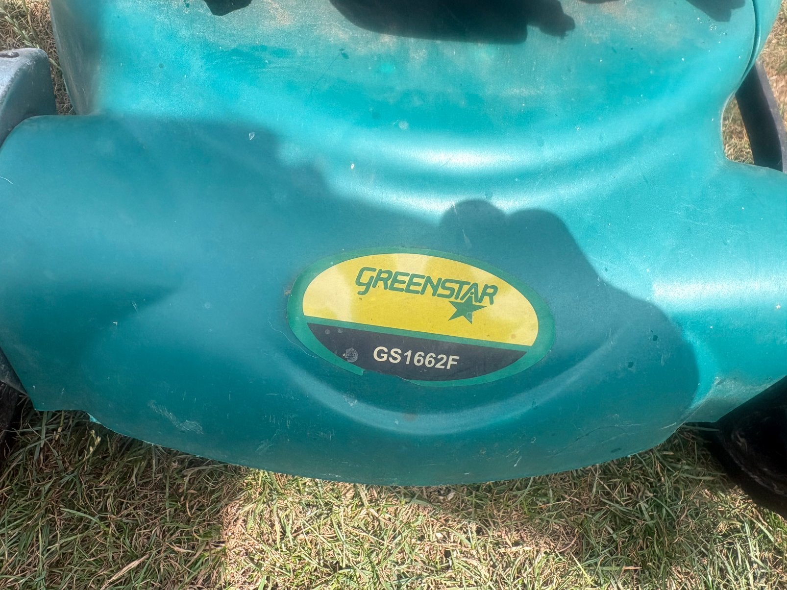 Grasmaaier zelftrekker benzine \ groot onderhoud gekregen, Tuin en Terras, Grasmaaiers, Ophalen, Zo goed als nieuw