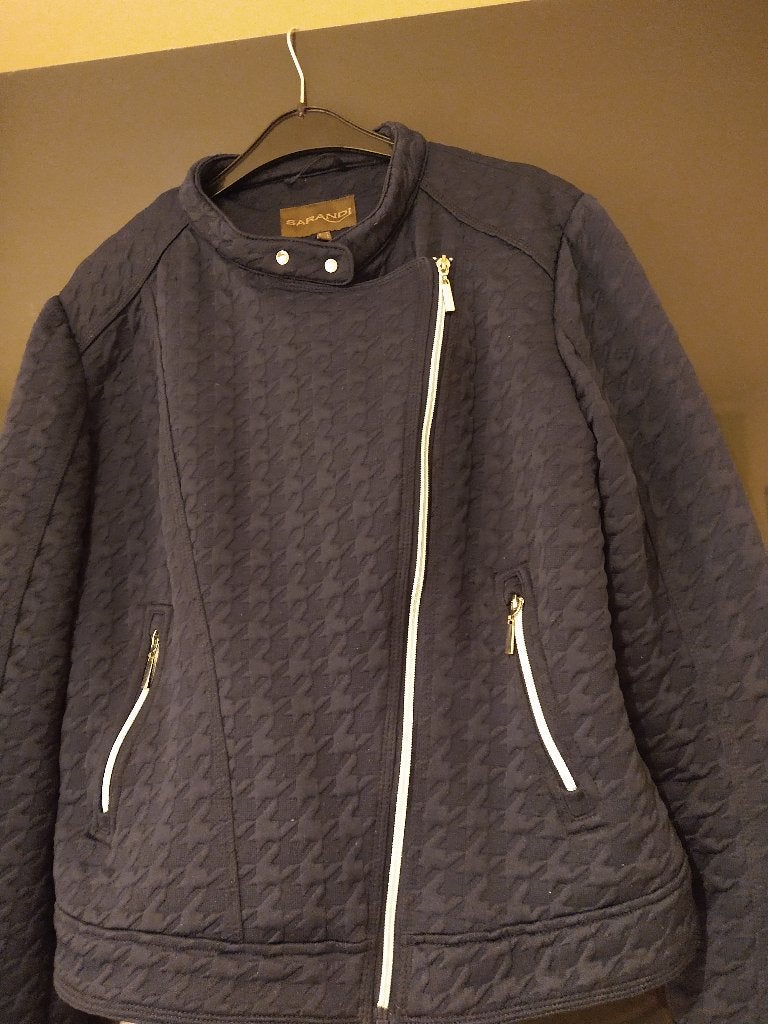 jas, Taille 42/44 (L), Enlèvement ou Envoi, Sarandi, Porté