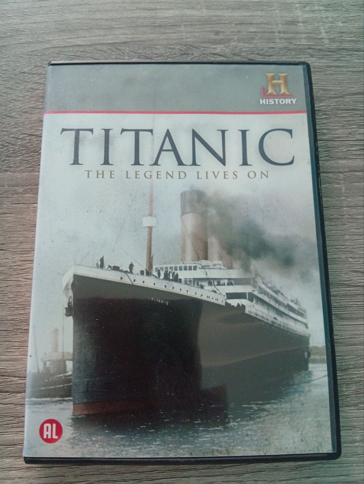 Titanic que la légende adore en DVD documentaire, Enlèvement ou Envoi, Anglais, Tous les âges, Autres genres