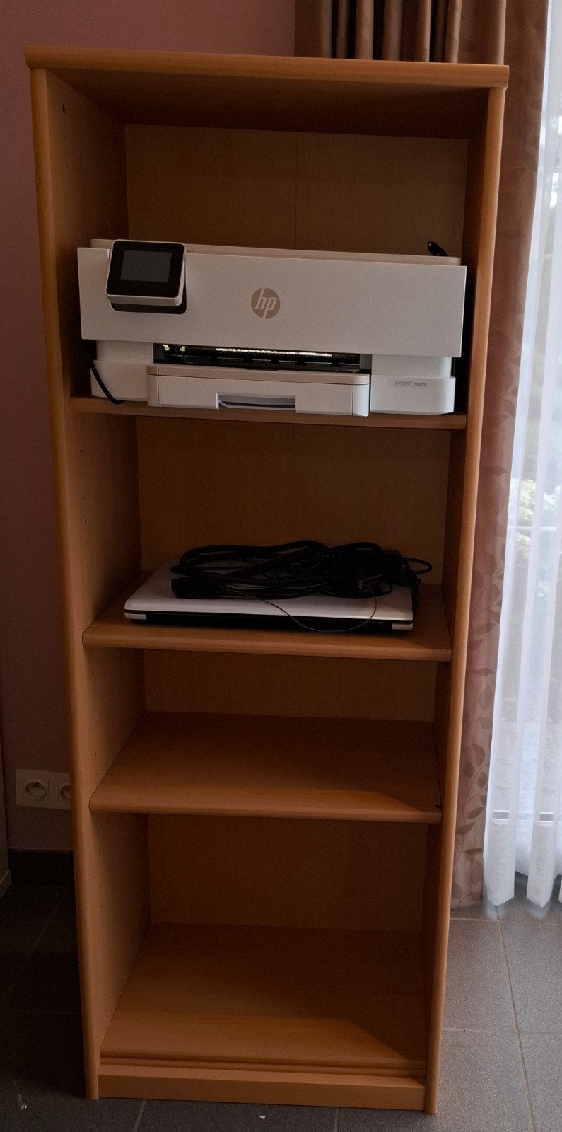 boekenkast, bruin,hoogte 1m48 op55cm breed, Ophalen, Gebruikt, Hout, 100 tot 150 cm