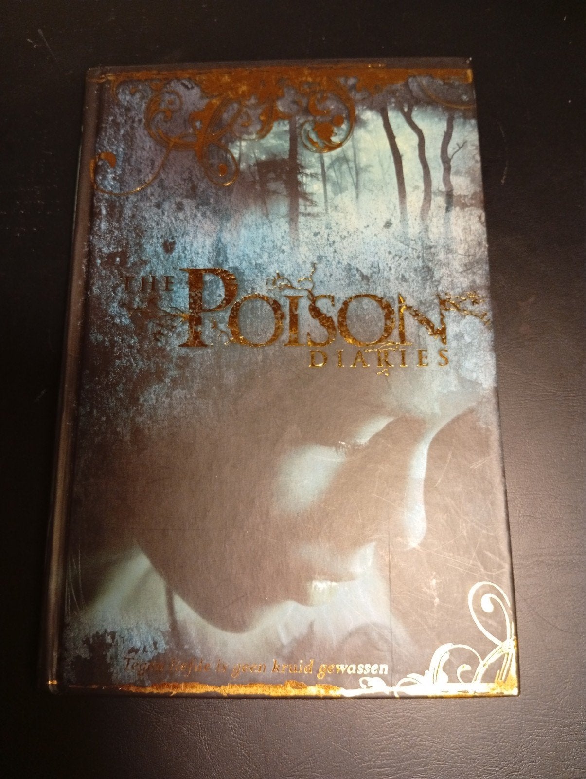 The Poison Diaries, Livres, Livres pour enfants | Jeunesse | 13 ans et plus, Fiction, Maryrose Wood, Comme neuf, Enlèvement
