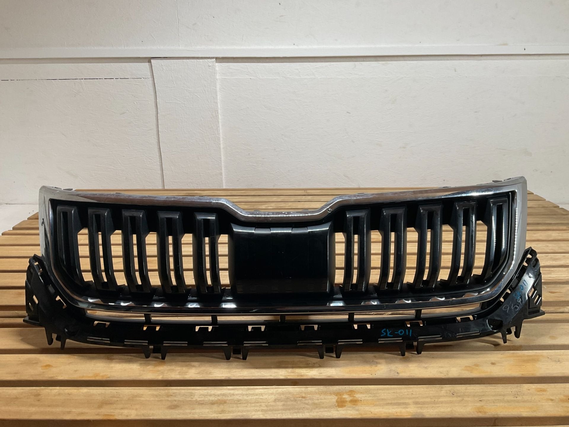 Bumper Grill Skoda Kodiaq NS7 2016 565853653A grill SK-011, Tr. Vaclava Klementa 869
293 01  Mlada Boleslav, CZ, Skoda, Skoda Auto a.s.
