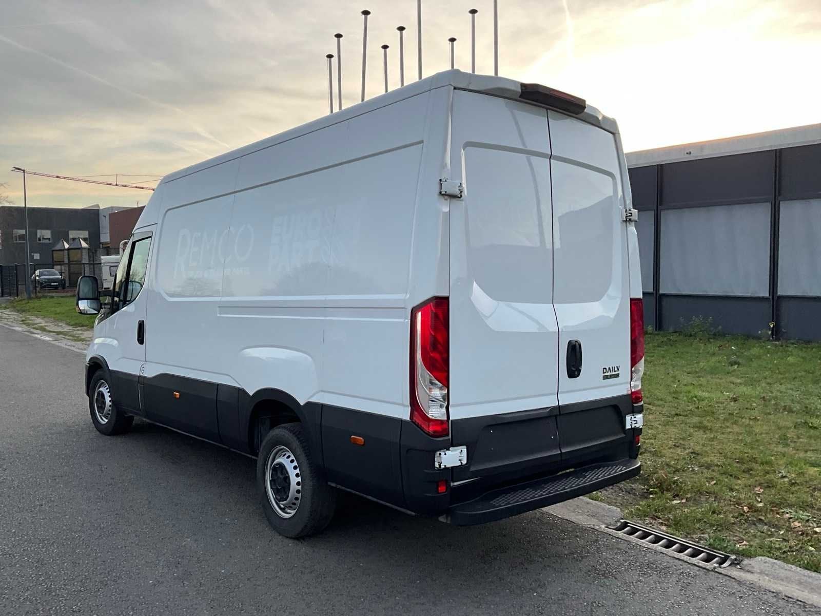 Iveco Daily Light Truck 2021, Autos, Achat, Entreprise, Autre carrosserie, Diesel