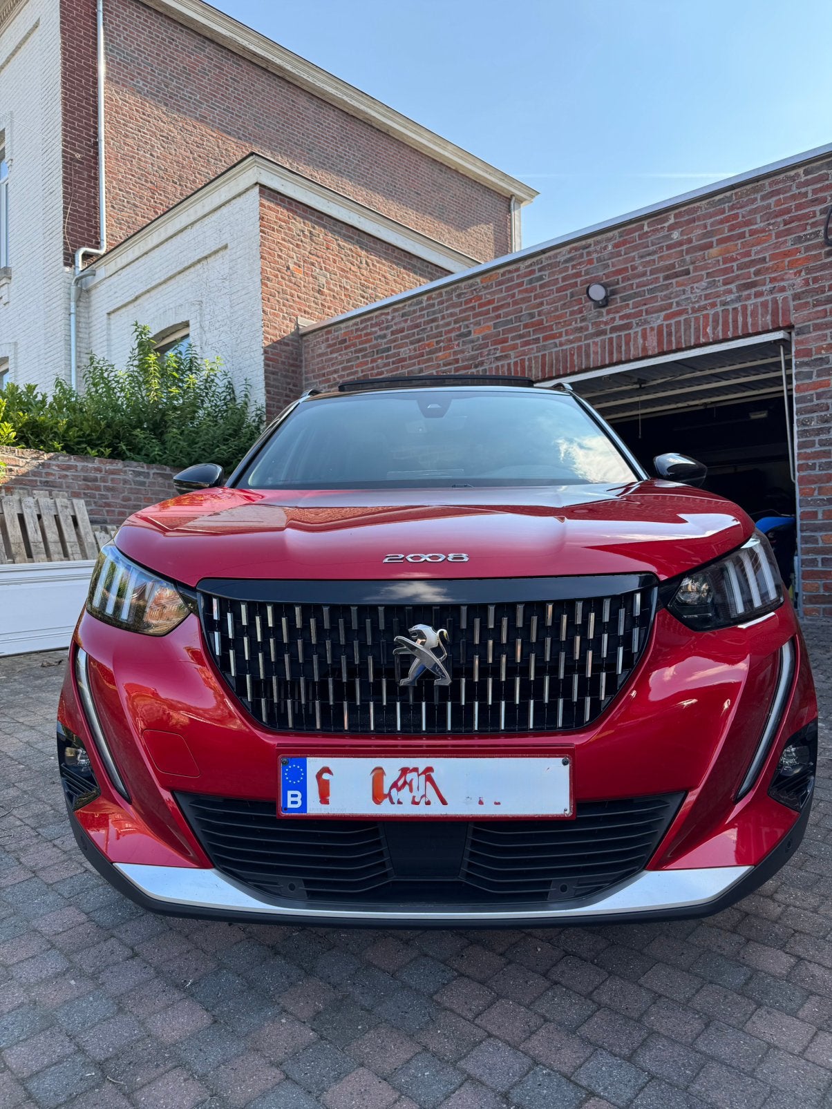 Peugeot 2008 Gt Line 1.2l 130cv boite auto eat8 rouge Elixir, Autos, Achat, Euro 6, Noir, 5 portes
