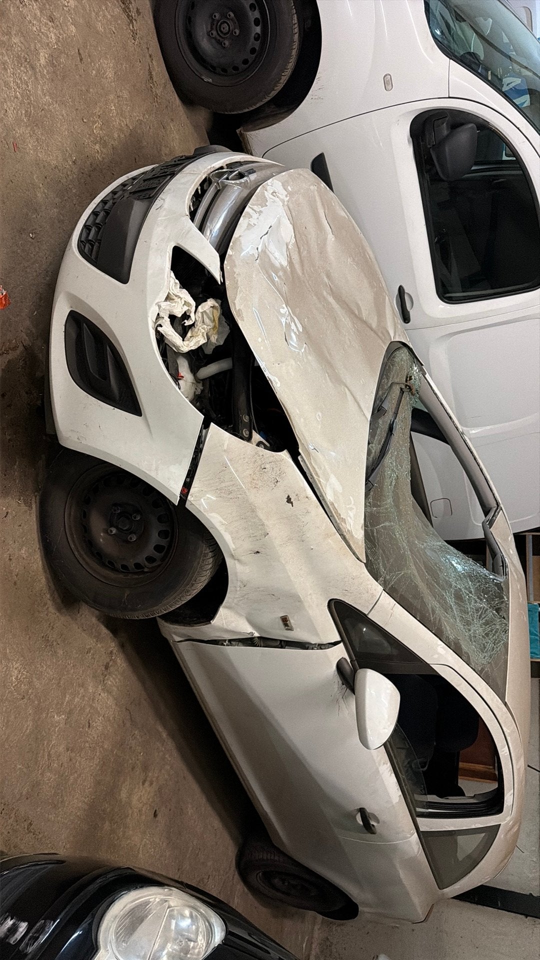Opel corsa 1.2benzine/2013/ schade wagen, Enlèvement, Opel