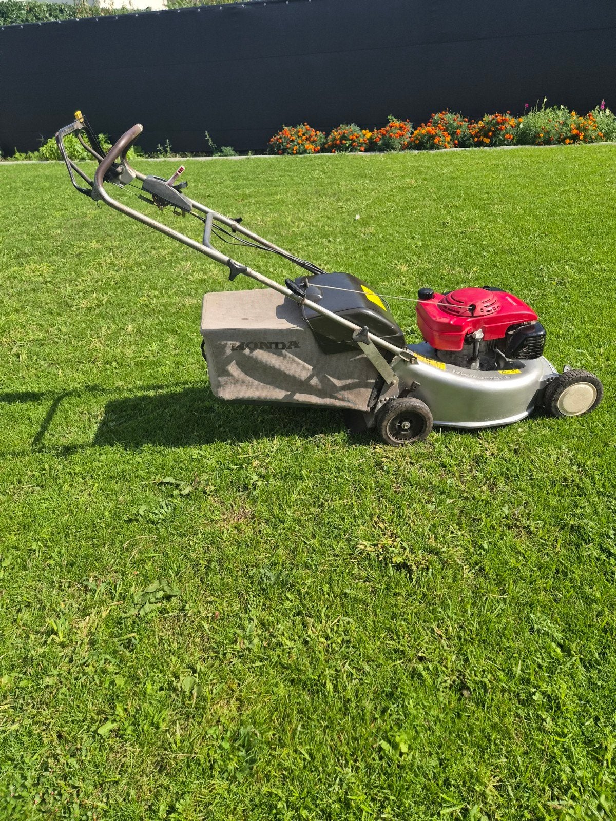 Honda 536 benzine grasmaaier, Enlèvement