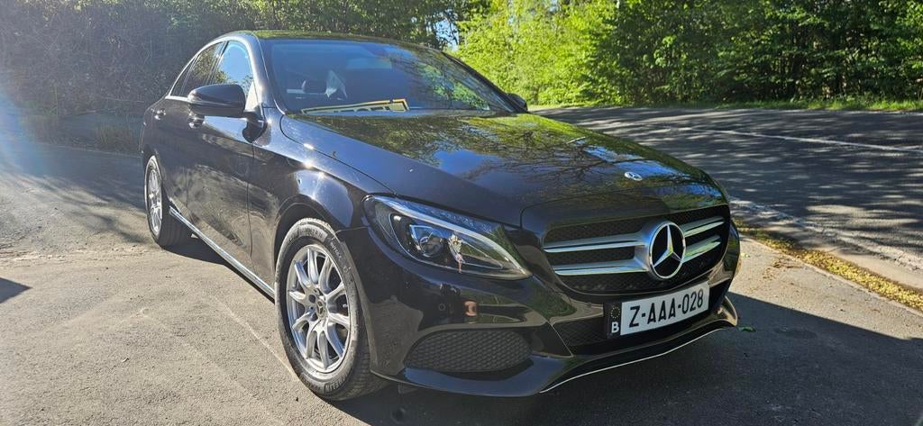 Mercedes C180d 2018 90000km, Auto's, Voorwielaandrijving, 4 deurs, 4 cilinders, Leder en Stof