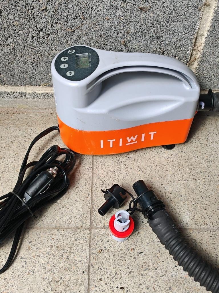 ITIWIT pomp, Watersport en Boten, Ophalen, Zo goed als nieuw