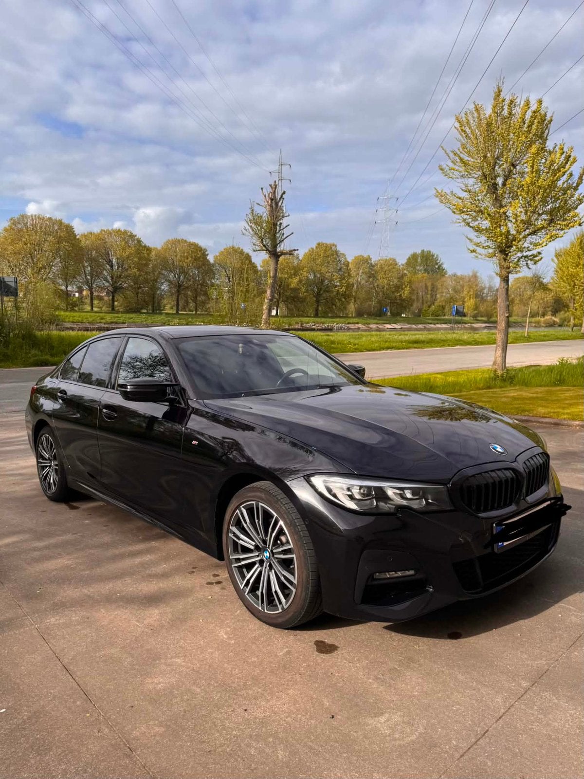 Bmw 318iM G20 bj2021 model2022 automaat, Autos, Cuir et Alcantara, Achat, Noir, 5 portes