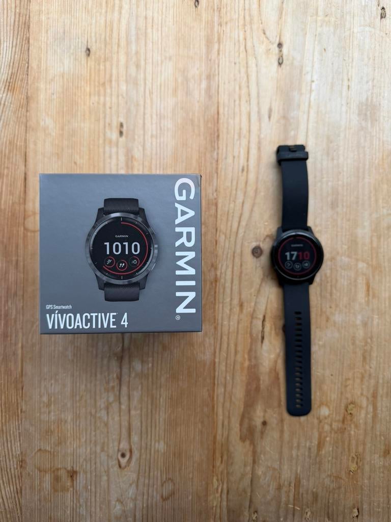 Garmin Vivoactive 4, Handtassen en Accessoires, Sporthorloges, Ophalen, Zwart, Nieuw, Waterdicht
