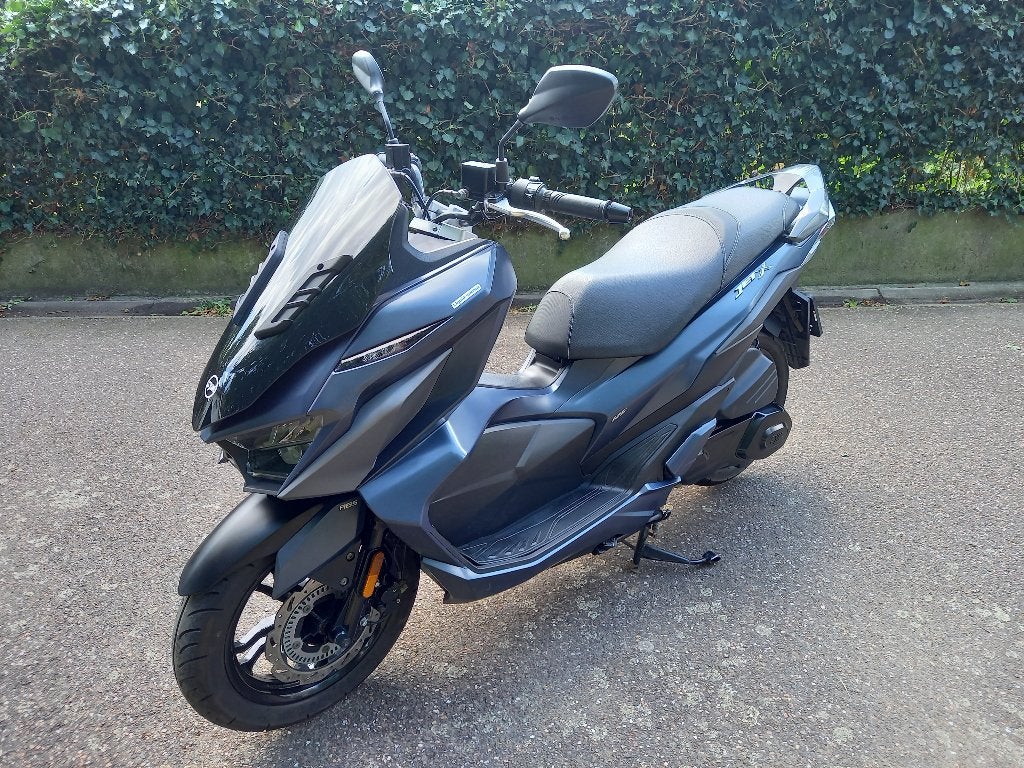 SOMME AVEC X, Vélos & Vélomoteurs, Autres modèles, 125 cm³, Comme neuf, Classe B (45 km/h)