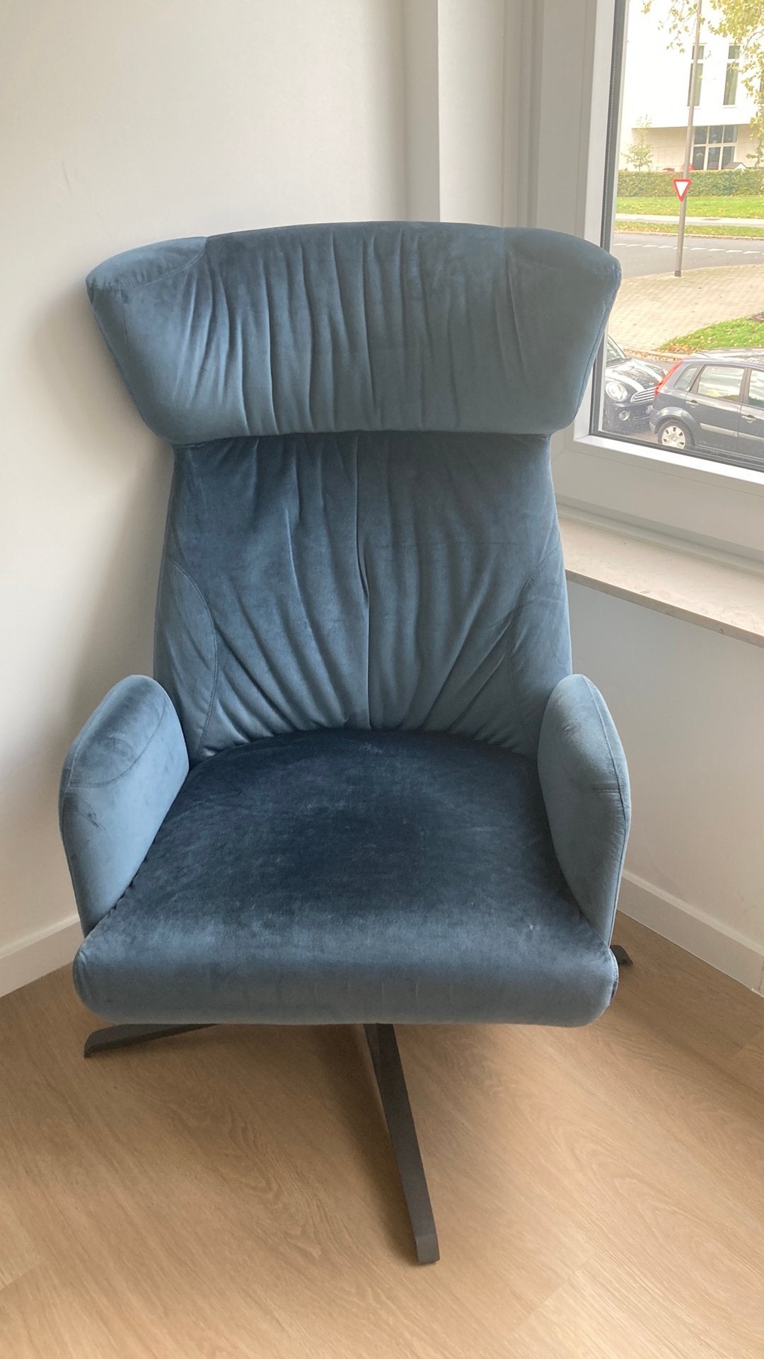 Deine draaibare leesstoel tint blauw, Ophalen, Overige materialen, 100 tot 125 cm, Zo goed als nieuw