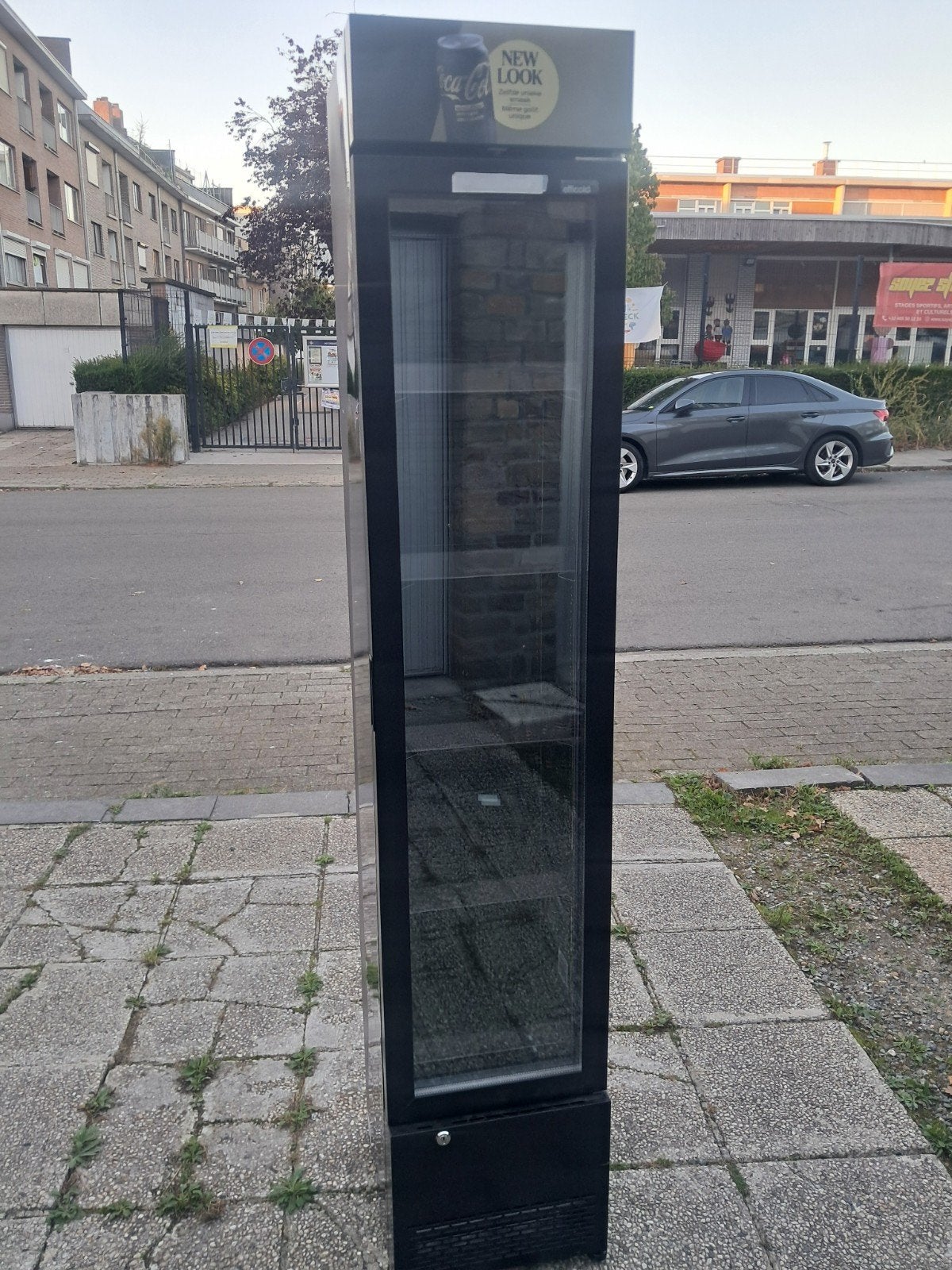 frigo slim coca cola, Articles professionnels, Enlèvement