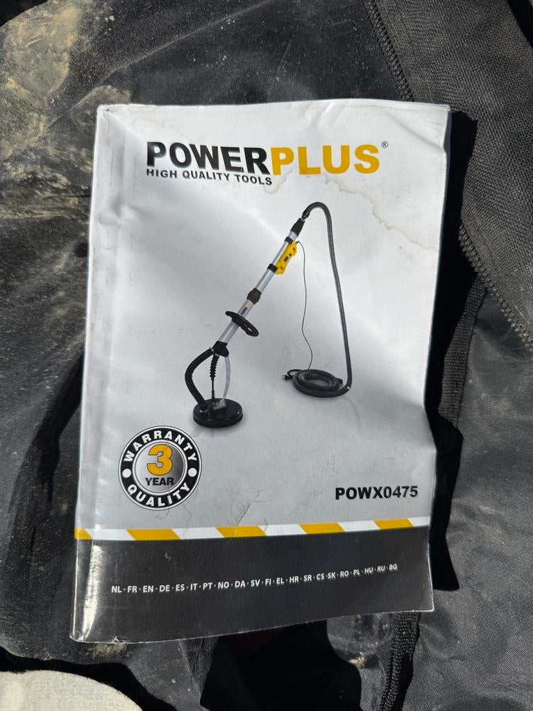 Powerplus schuurmachine - 1x gebruikt, Ophalen, Zo goed als nieuw