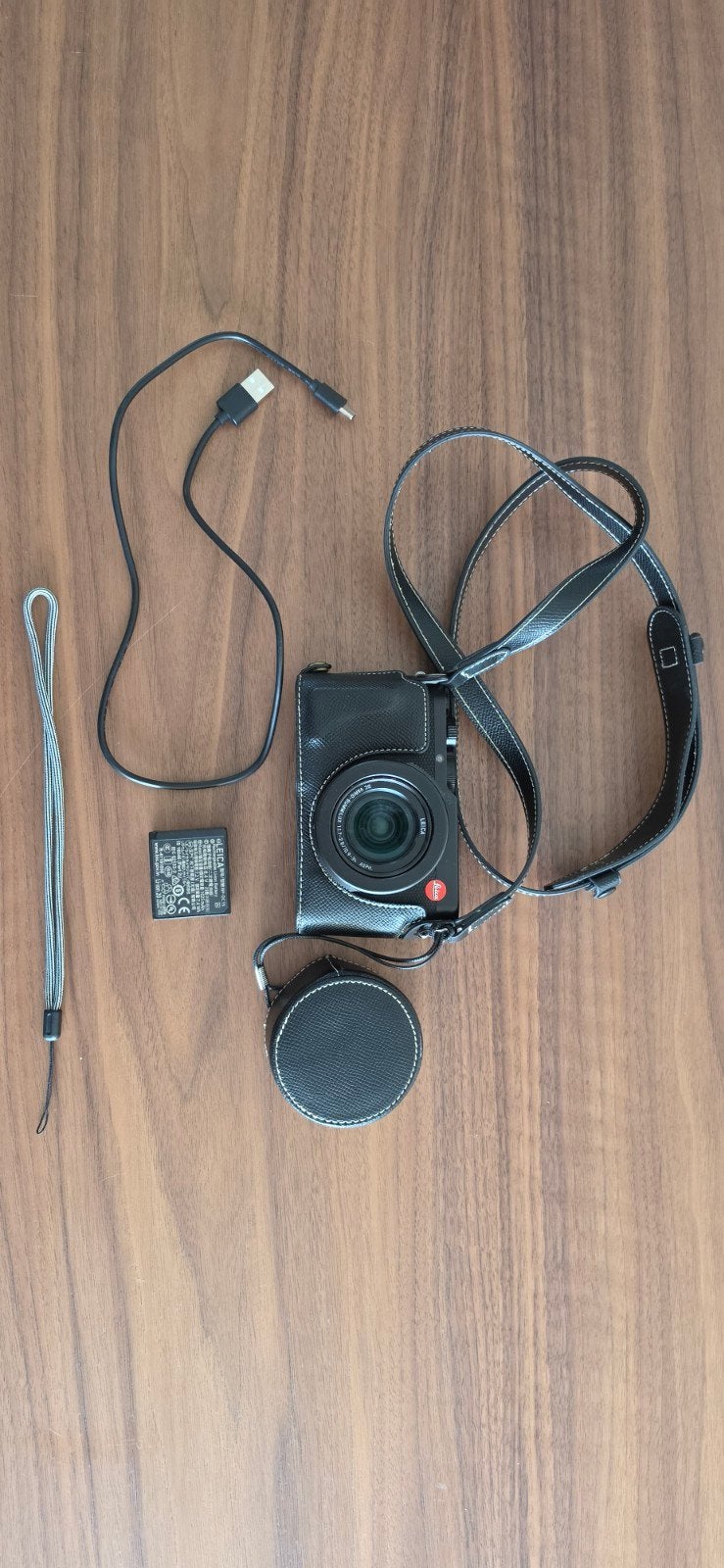 Leica D-Lux 8 en très bon état, TV, Hi-fi & Vidéo, Appareils photo numériques, Compact, Autres Marques, Enlèvement