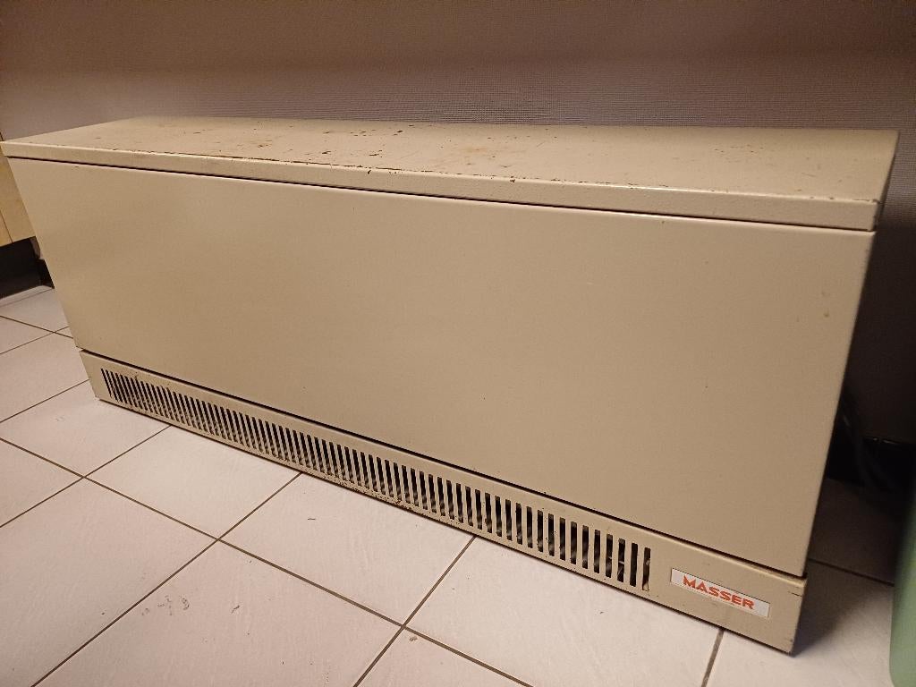 Accumulator verwarming, Doe-het-zelf en Bouw, Verwarming en Radiatoren, Gebruikt, Radiator, 800 watt of meer, 30 tot 80 cm, Ophalen