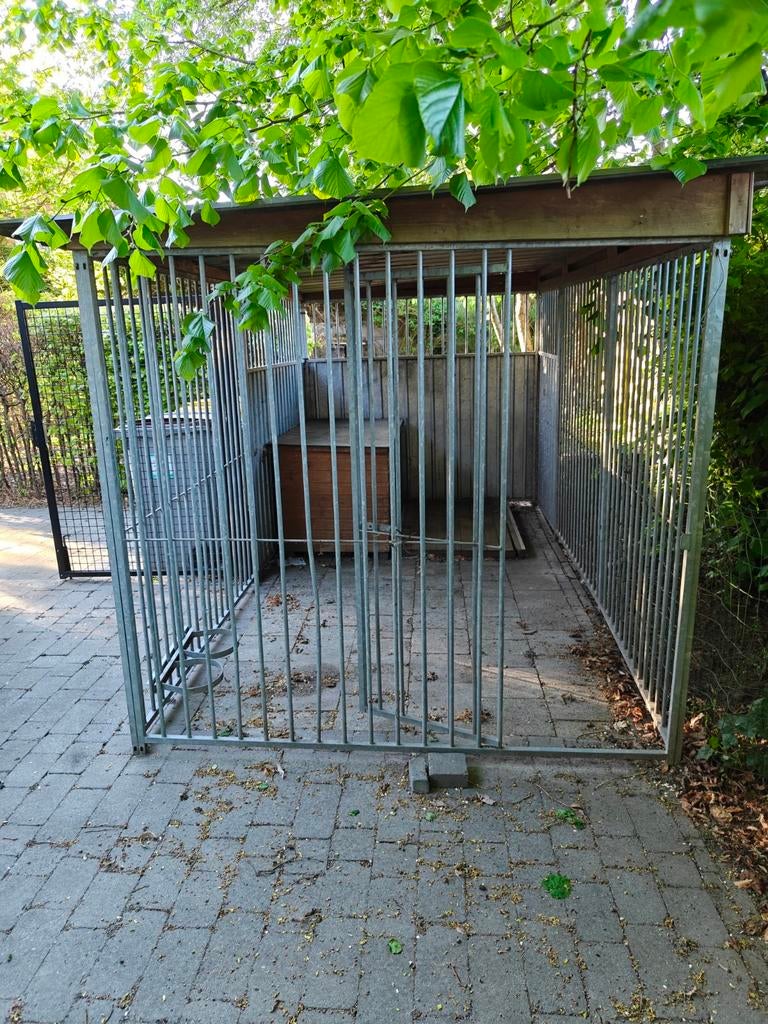 Groot hondenhok met dak, metaal, Ophalen, Hondenhok