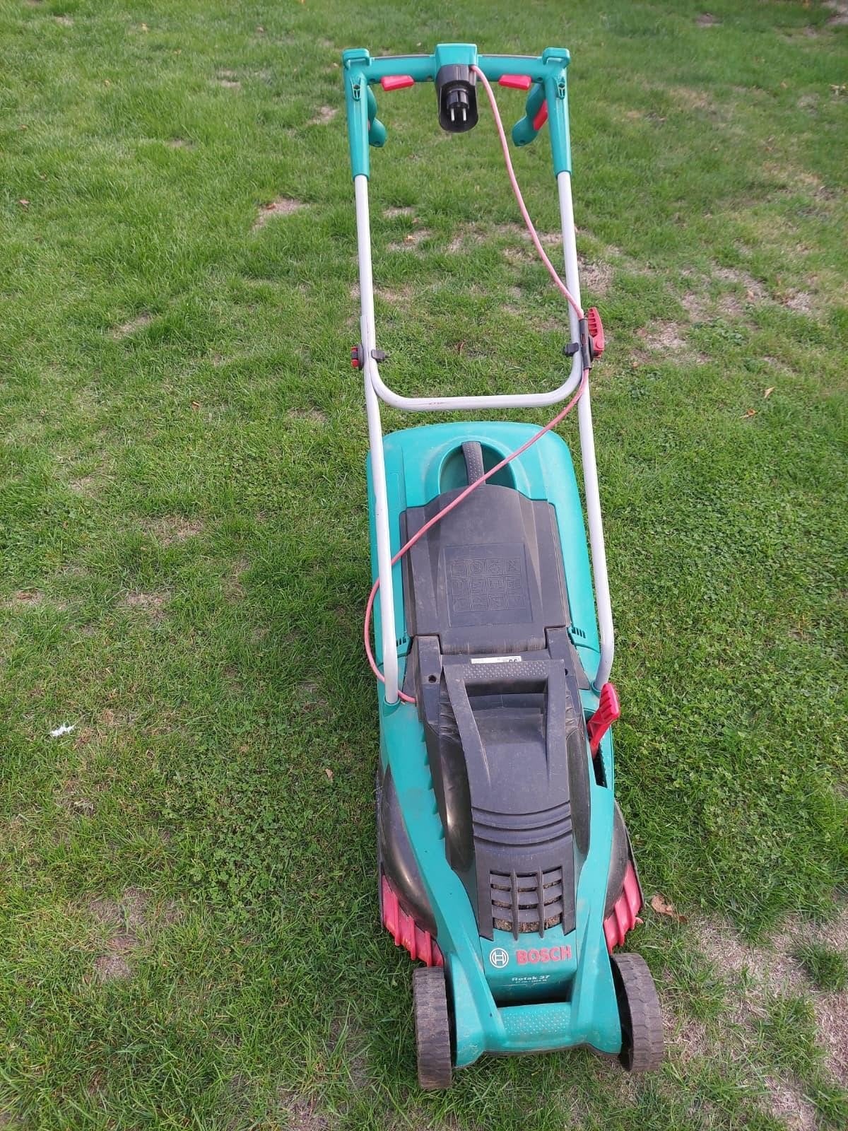 Elektrische grasmachine Bosch, Tuin en Terras, Ophalen, Gebruikt, Elektrische grasmaaier, Opvangbak