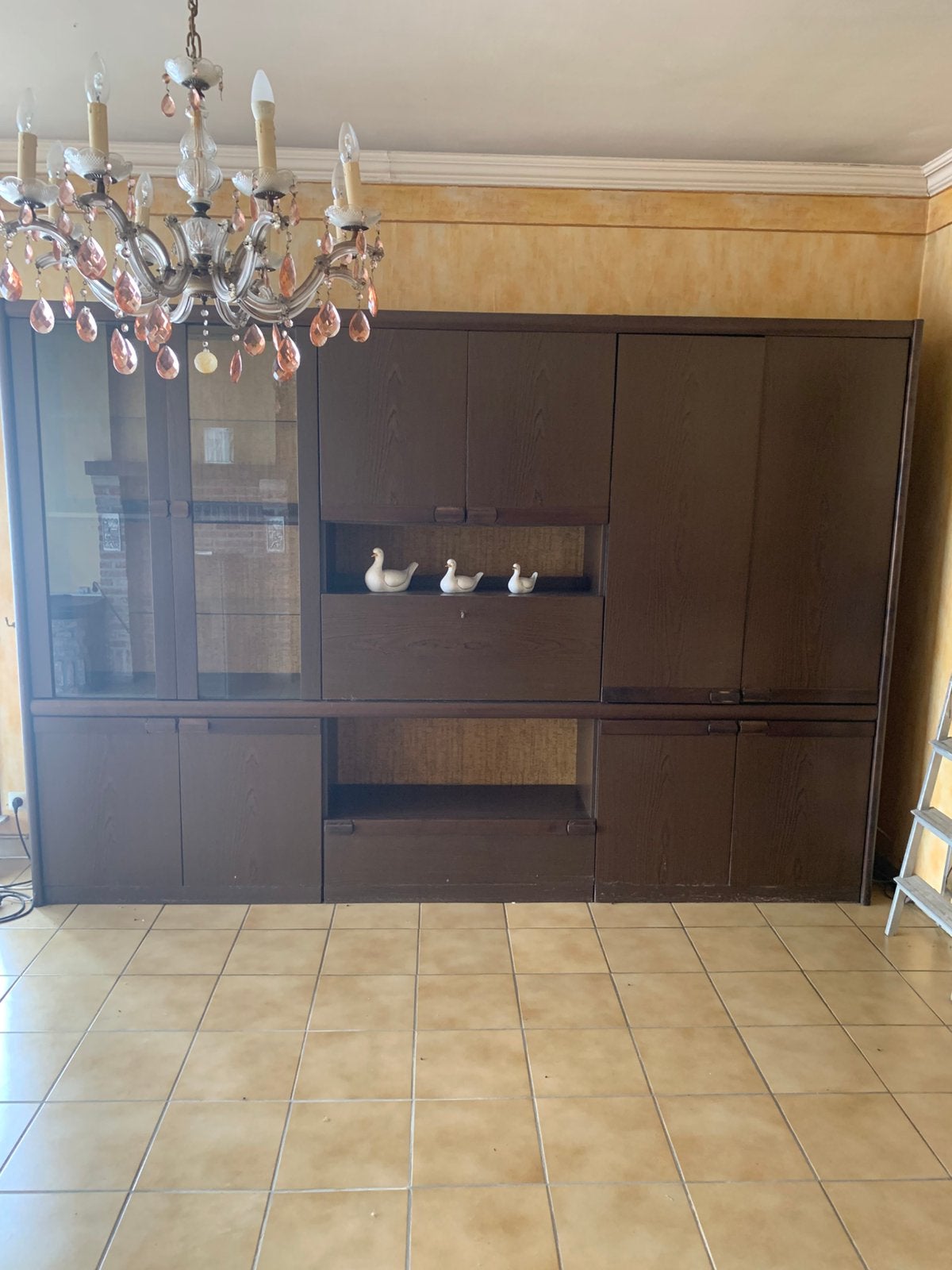 Grote walnootkleurig Dressoir, Ophalen, Zo goed als nieuw
