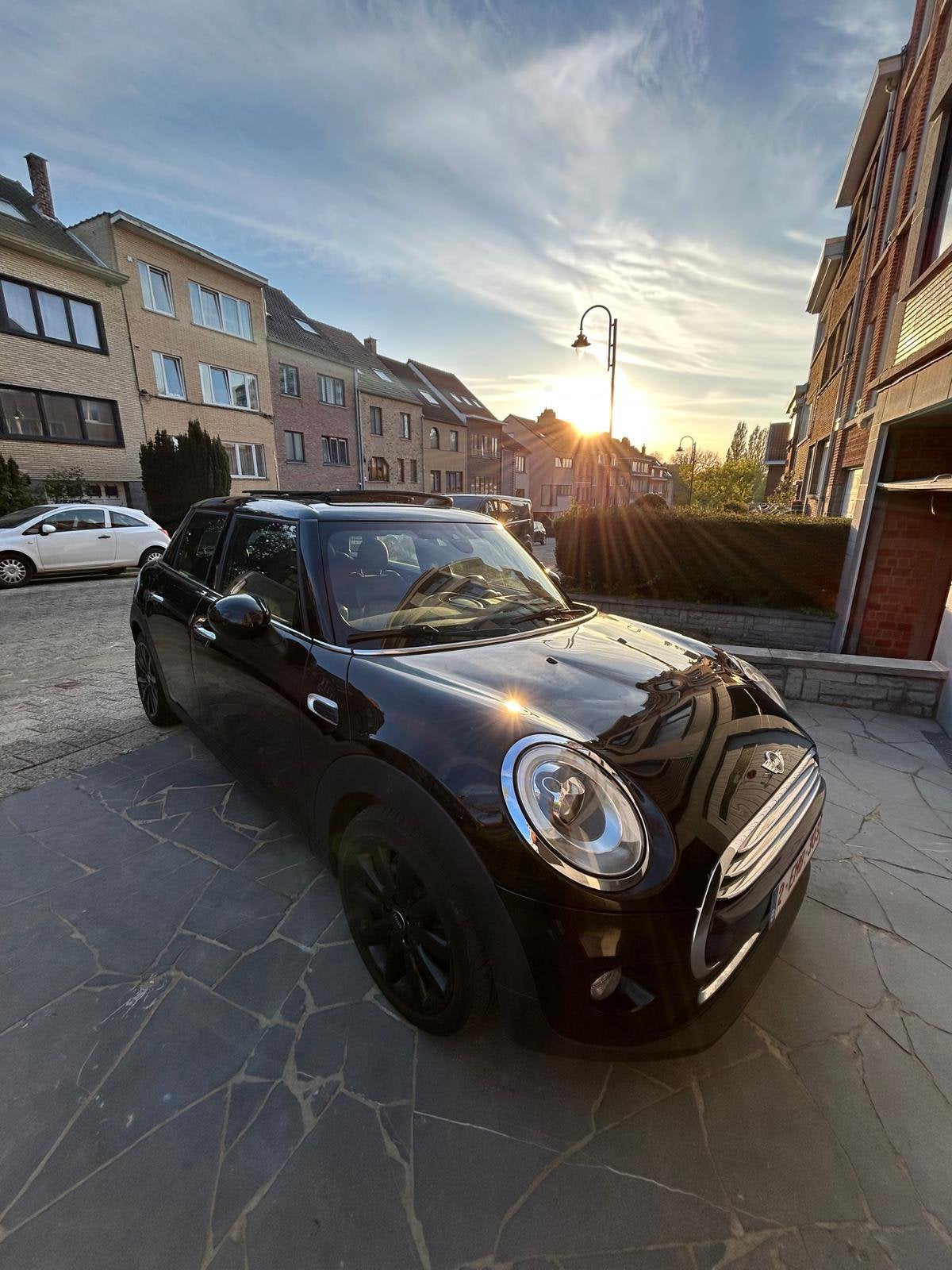 Vend Mini Cooper 1,5D - Full Options!, Autos, Cuir, Achat, Ordinateur de bord, Noir