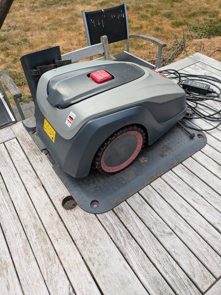 robotmaaier Al-ko Robolinho 2 stuks, Tuin en Terras, Ophalen, Gebruikt, 20 tot 25 cm, Alko