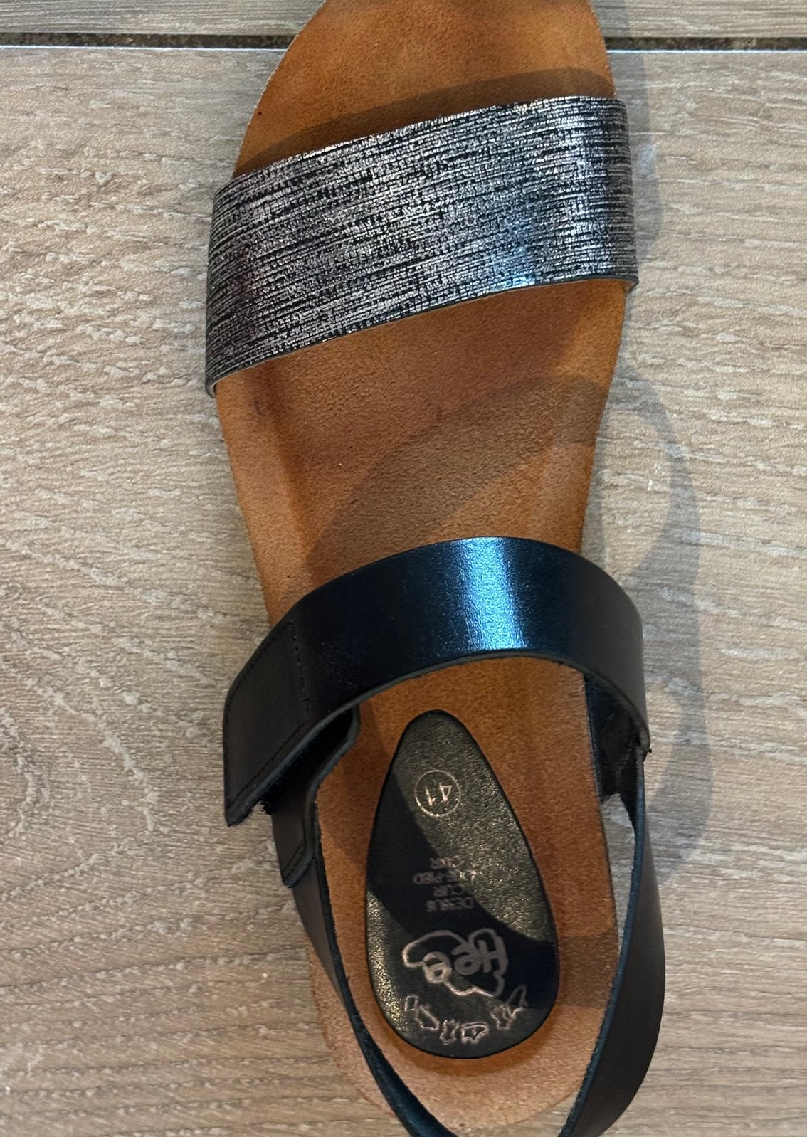 Sandales de marque HEE (41), Vêtements | Femmes, Chaussures, Enlèvement