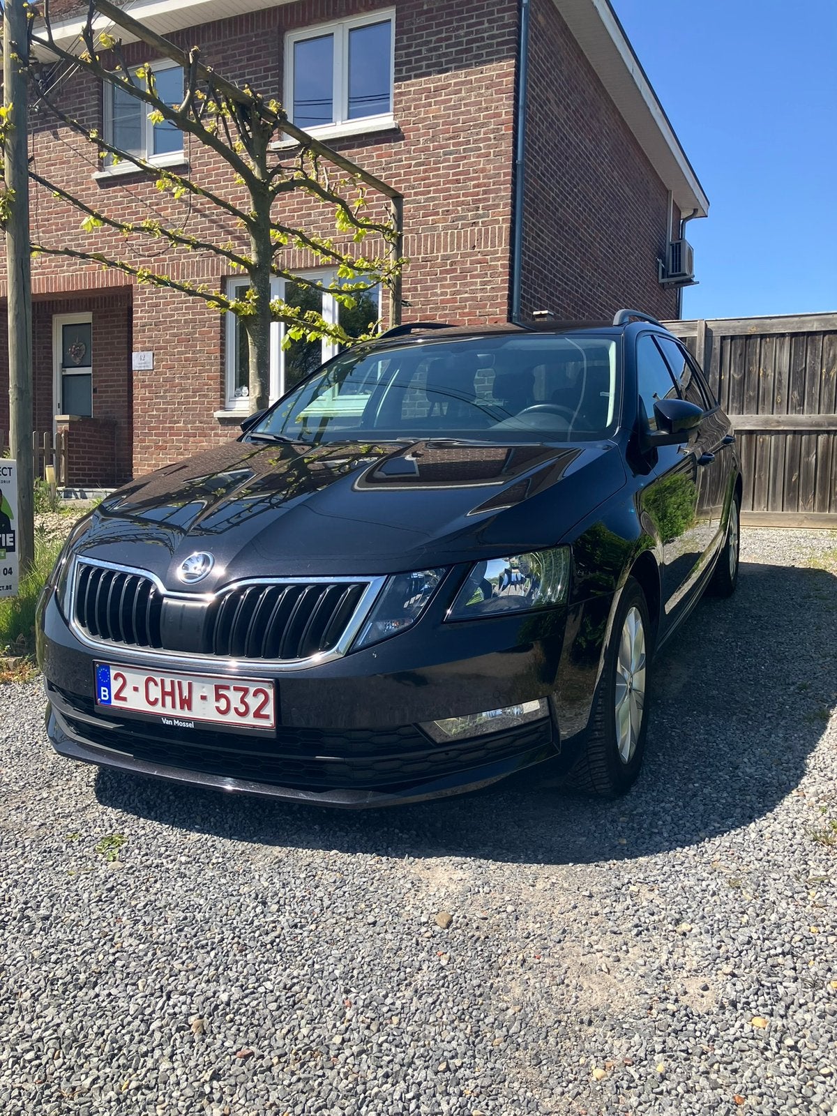 Skoda Octavia 2018 109000km, Automaat, Stof, 1600 cc, Zwart