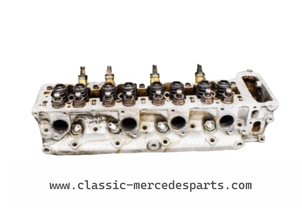 Cilinderkop Mercedes 450 m117 1170160701, -, Utilisé, -, -