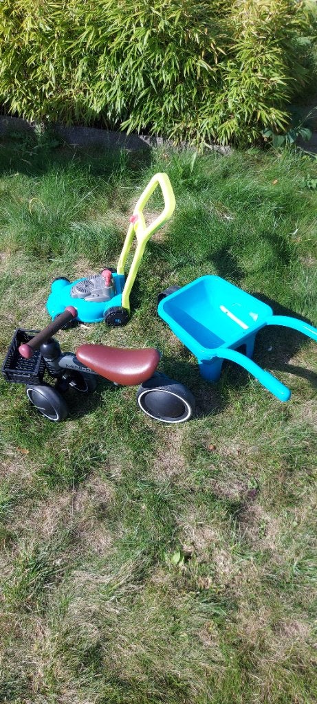 Loopfiets + tuinspeelgoed pakket, Ophalen, Zo goed als nieuw, Loopfiets