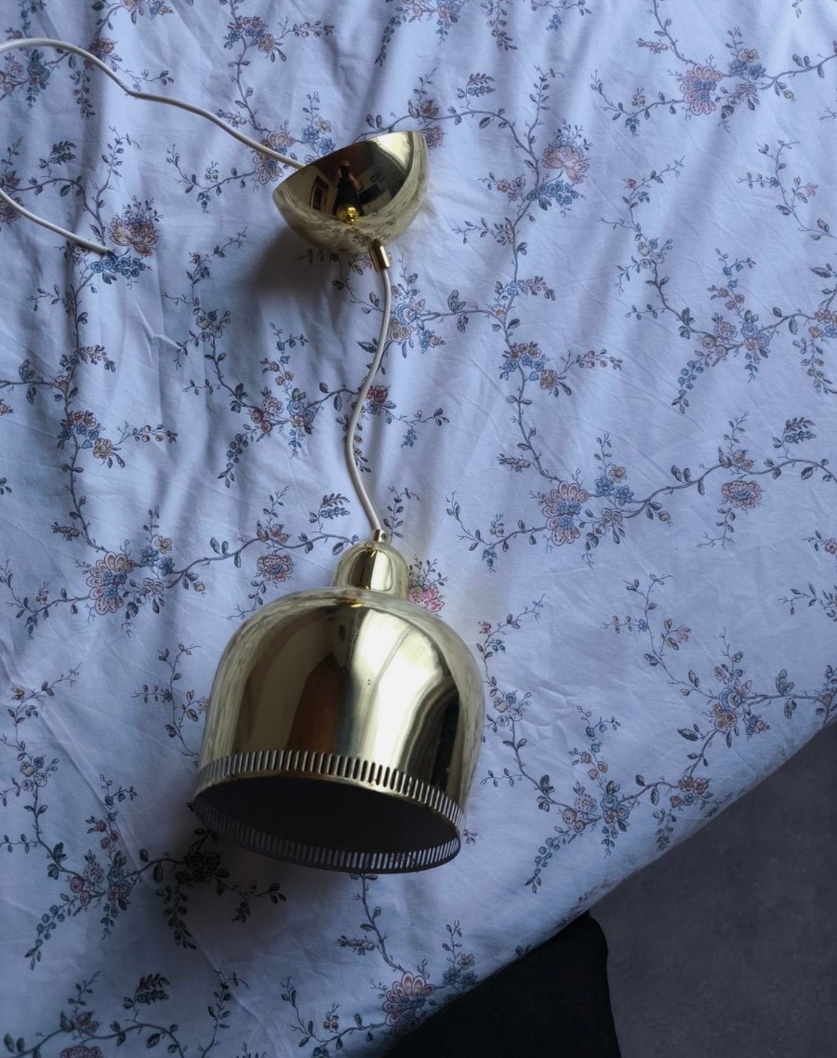 Artek Golden bell, Maison & Meubles, Lampes | Lustres, Enlèvement ou Envoi, Comme neuf, Métal