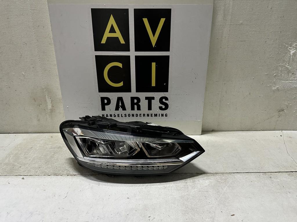Koplamp Volkswagen Touran 5T 5TB Vol Led 5TB941036B rechts, Gebruikt, -, Volkswagen, -