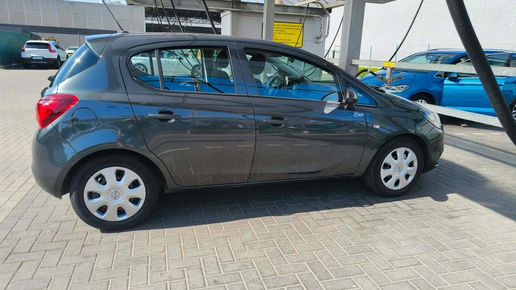 te koop Opel Corsa: bouwjaar 2018, Stof, Zwart, 5 zetels, Particulier