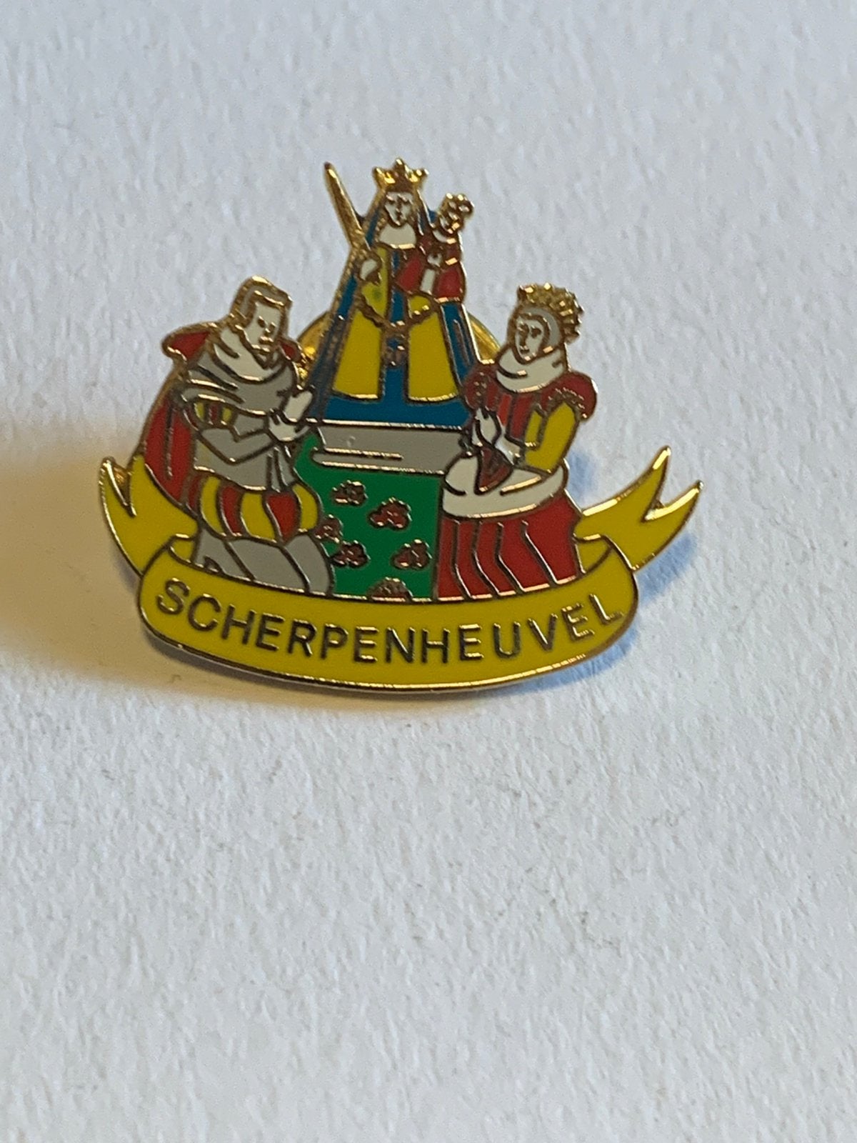 Retro pin van Scherpenheuvel, Ophalen of Verzenden, Zo goed als nieuw