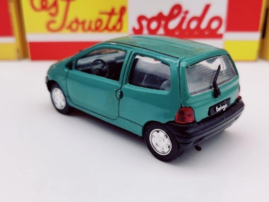 1/43 - 2 solido auto's Peugeot en Renault - nieuwstaat, Ophalen of Verzenden, Nieuw, Auto, Solido