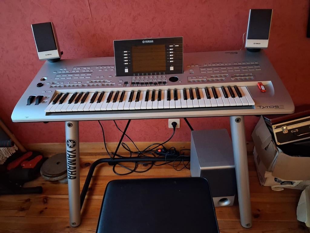 yamaha tyros 3, Musique & Instruments, Enlèvement, Yamaha