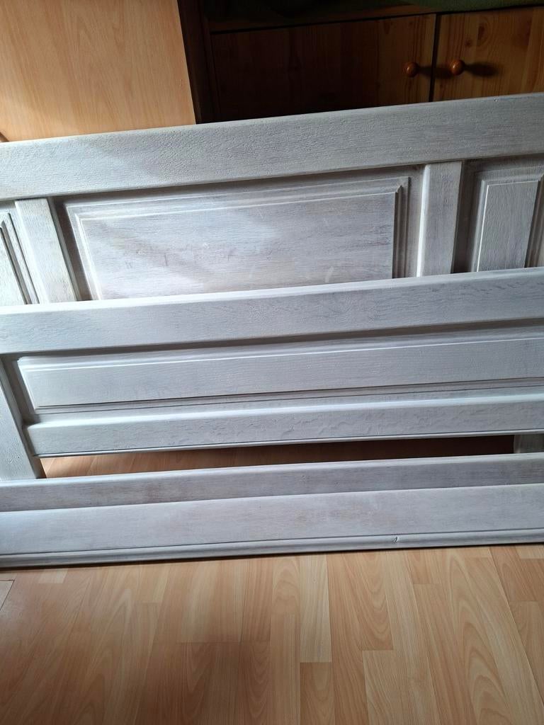 Bed-matras en lattebodem, Ophalen, Matras