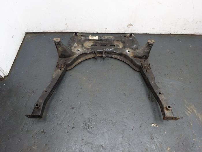 Subframe van een Nissan Qashqai, Gebruikt, -, -, Ophalen of Verzenden