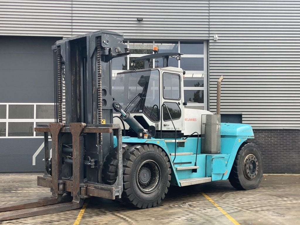 SMV 25-1200B, Articles professionnels, Machines & Construction | Chariots élévateurs & Transport interne, Plus de 4 000 kg, Diesel